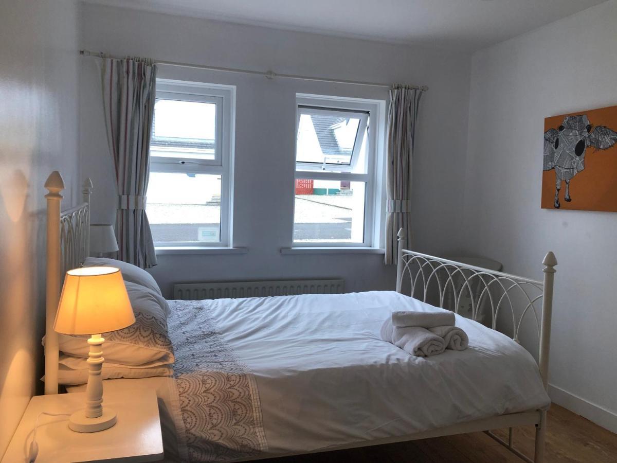 Nanny Willow'S Cottage 波特巴林特雷 外观 照片